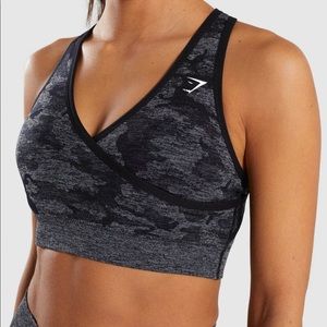 Gymshark Adapt Camo Seamless Sports Bra - Black
